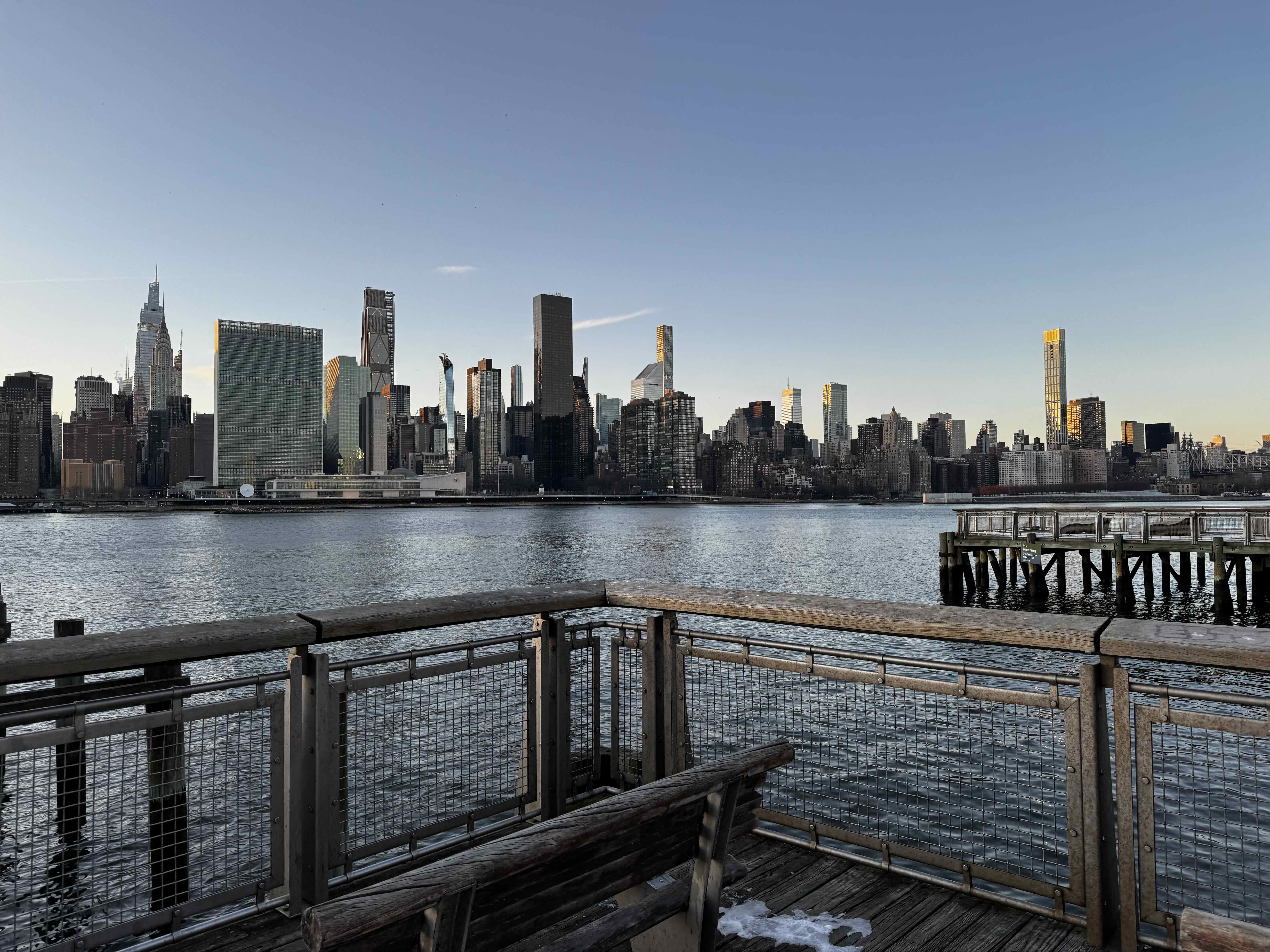 NYC Skyline with United Nations HQ_ Gantry Plaza